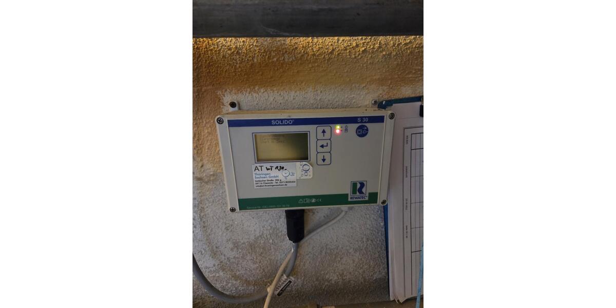 Charmante Doppelhaushälfte mit Potenzial in Limbach-Oberfrohna! 9 zimmer