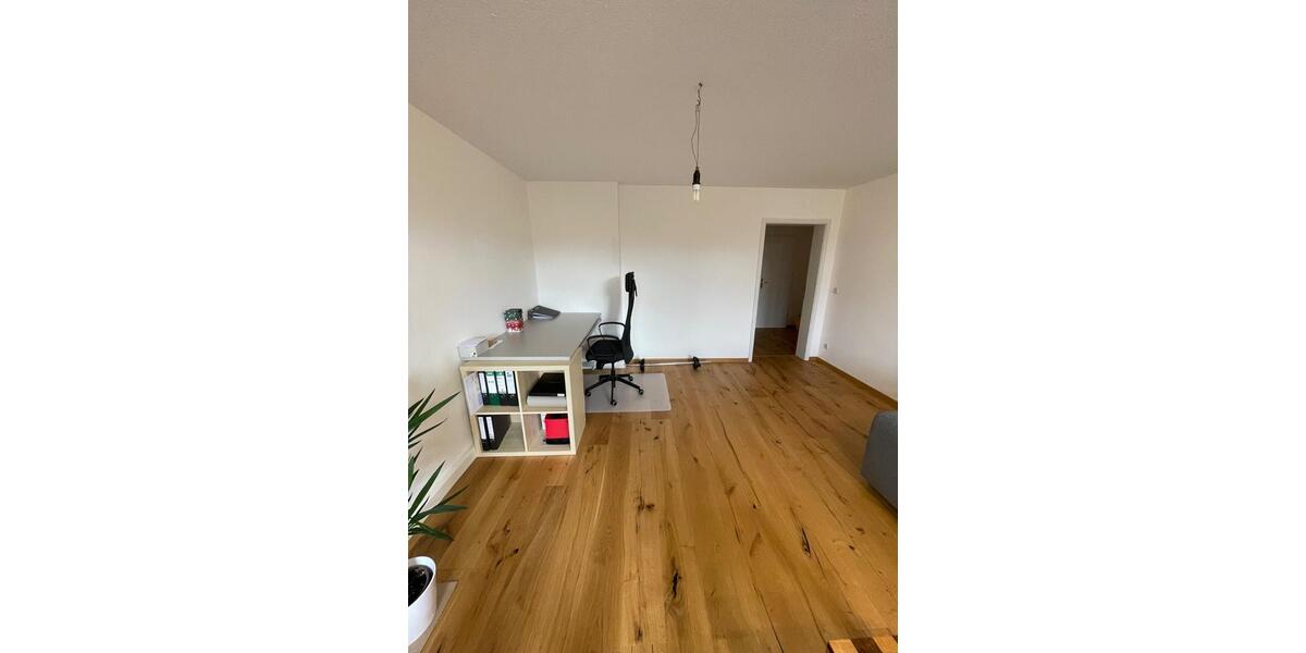 Dachgeschoßwohnung Chemnitz Kapellenberg - 2 Zimmer, 61 m&sup2;, 530&euro; | Angebot:26700045