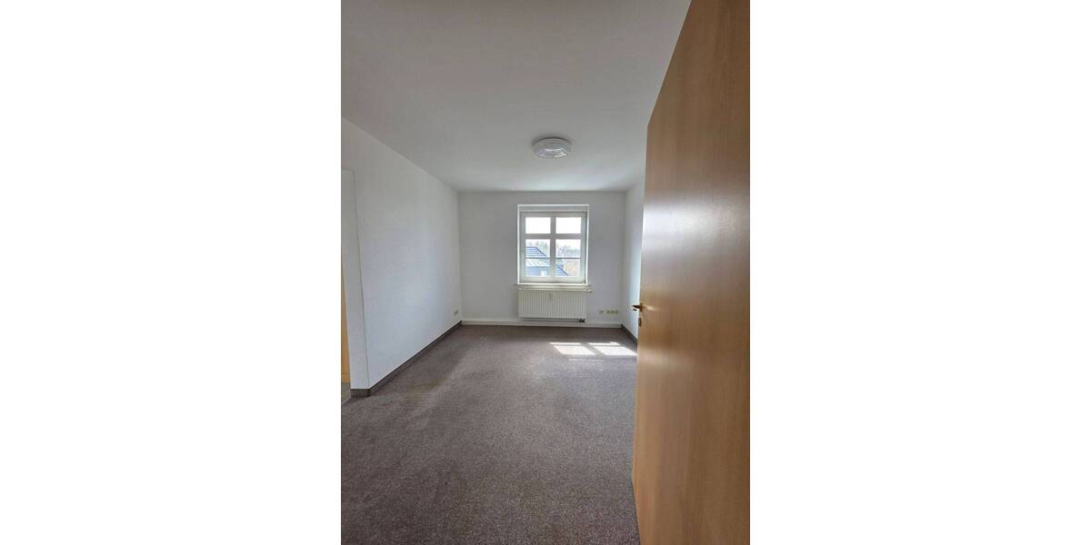 Etagenwohnung Hartmannsdorf - 2 Zimmer, 53 m&sup2;, 47.900&euro; | Angebot:25730763