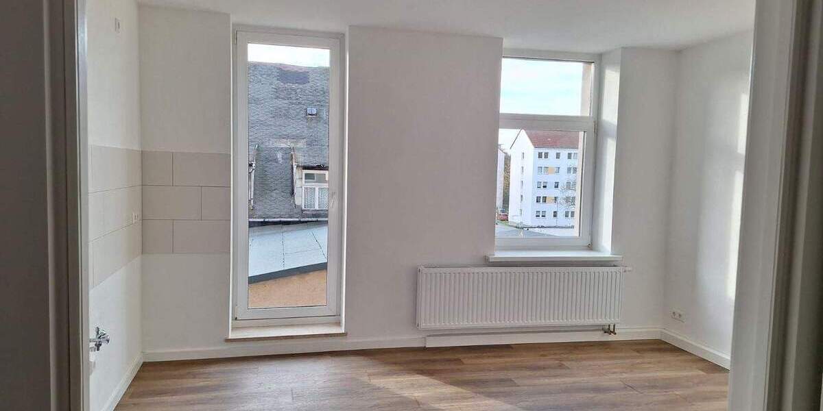 Etagenwohnung Chemnitz Zentrum - 2 Zimmer, 59 m&sup2;, 330&euro; | Angebot:26555477