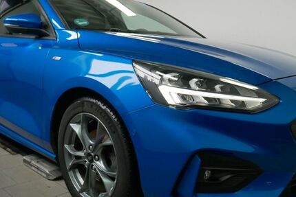 Ford Focus 53.528 km 13.990 &euro; Chemnitz 09114