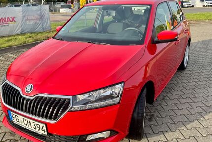 Skoda Fabia 34.700 km 9.599 &euro; Frankenberg 09669