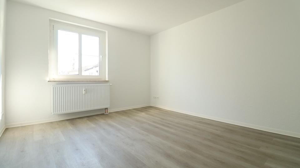 Erdgeschoßwohnung Chemnitz Rabenstein - 2 Zimmer, 45 m&sup2;, 327&euro; | Angebot:25753394