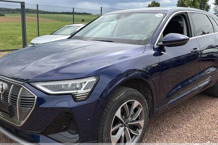 Audi e-tron 7.590 km 35.899 &euro; Chemnitz - Mittelbach 09224