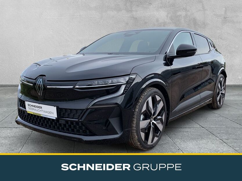 Renault Megane E-TECH 24.471 km 29.890 € Chemnitz 09131