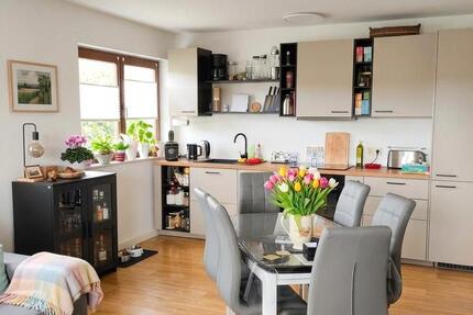 Wohnung Oelsnitz (Erzgebirge) - 2 Zimmer, 65 m&sup2;, 536&euro; | Angebot:26254480