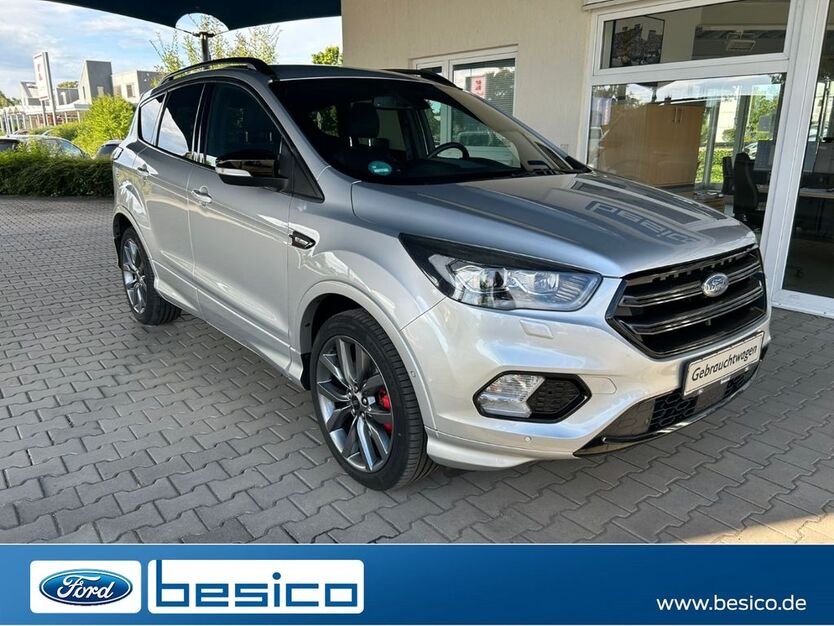 Ford Kuga 49.762 km 17.990 € Glauchau 08371