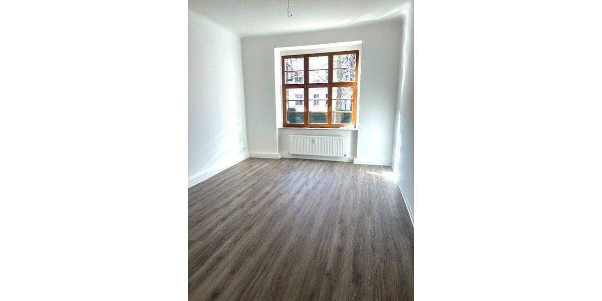 Etagenwohnung Chemnitz Kaßberg - 3 Zimmer, 80 m&sup2;, 550&euro; | Angebot:25731556