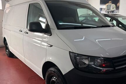 VW T6 Transporter 209.048 km 9.800 &euro; Chemnitz 09113