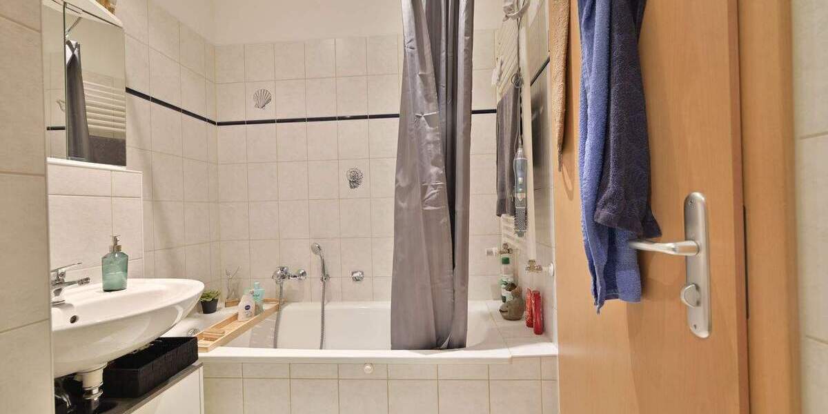 Etagenwohnung Chemnitz Schloßchemnitz - 2 Zimmer, 50 m&sup2;, 399&euro; | Angebot:26377182