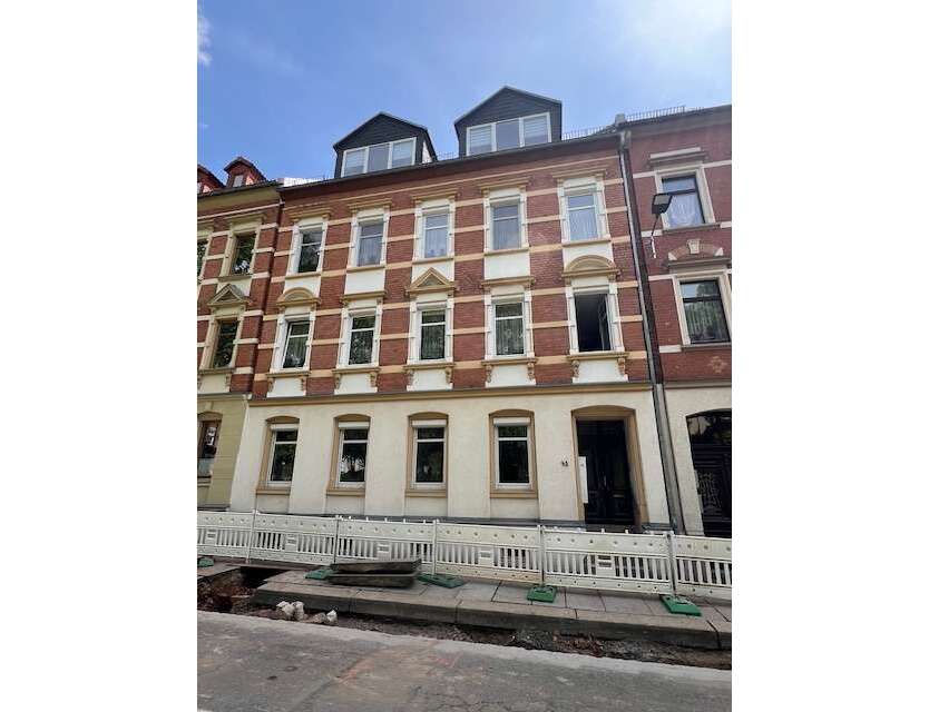 Haus zum Kaufen in Hohenstein-Ernstthal 179.000 € 337 m²