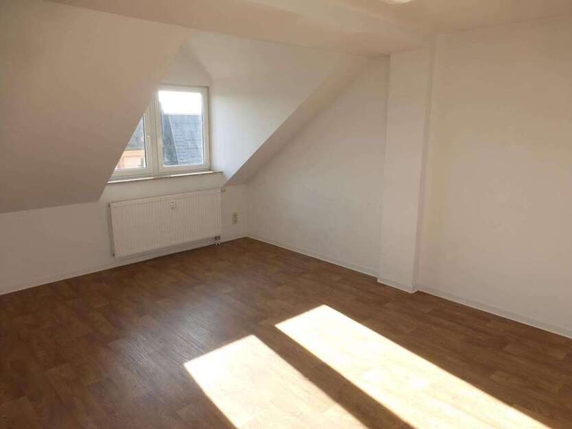 Wohnung zum Kaufen in Hohenstein-Ernstthal 100.000 € 96 m²
