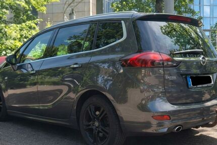 Opel Zafira Tourer 187.000 km 5.500 &euro; Chemnitz 09117