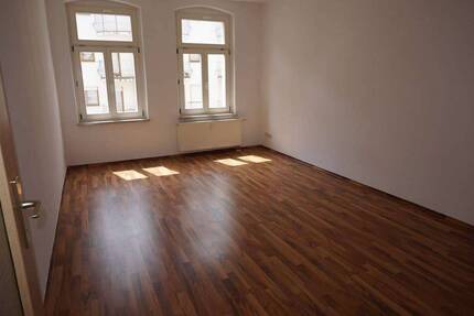 Zimmer Chemnitz Lutherviertel - 3 Zimmer, 61 m&sup2;, 320&euro; | Angebot:26388946
