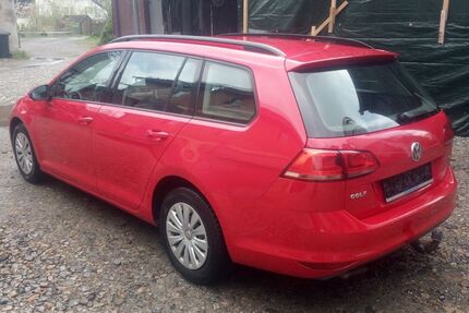 VW Golf 313.000 km 5.200 &euro; Mühlau 09241