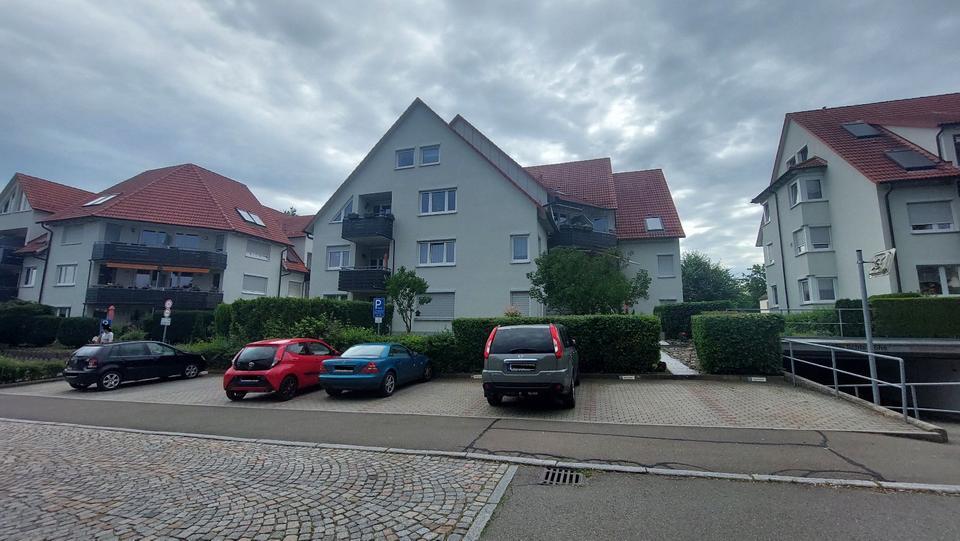2-Zi-Erdgeschoßwohnung mit Terrasse, Gartenanteil,TG-Stellplatz