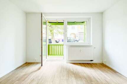 Wohnung Glauchau - 3 Zimmer, 61 m&sup2;, 369&euro; | Angebot:27104243