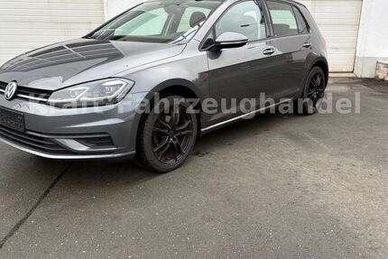 VW Golf 66.000 km 14.099 &euro; Lugau 09385