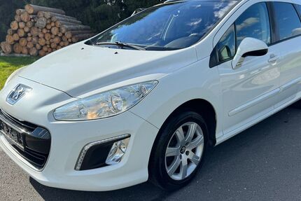 Peugeot 308 178.640 km 2.500 € Mittweida 09648