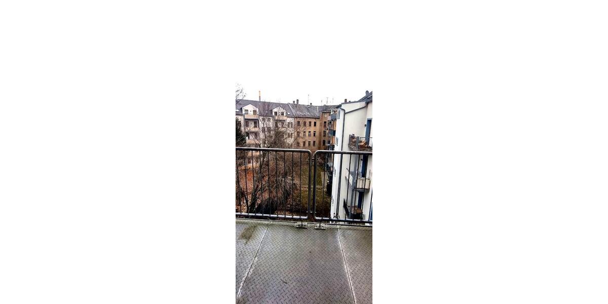 Etagenwohnung Chemnitz - 1 Zimmer, 33 m&sup2;, 43.500&euro; | Angebot:27298154