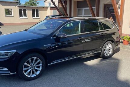 VW Passat Variant