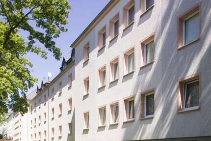 Wohnung zum Mieten in Chemnitz 330 € 53.82 m² 2 zimmer