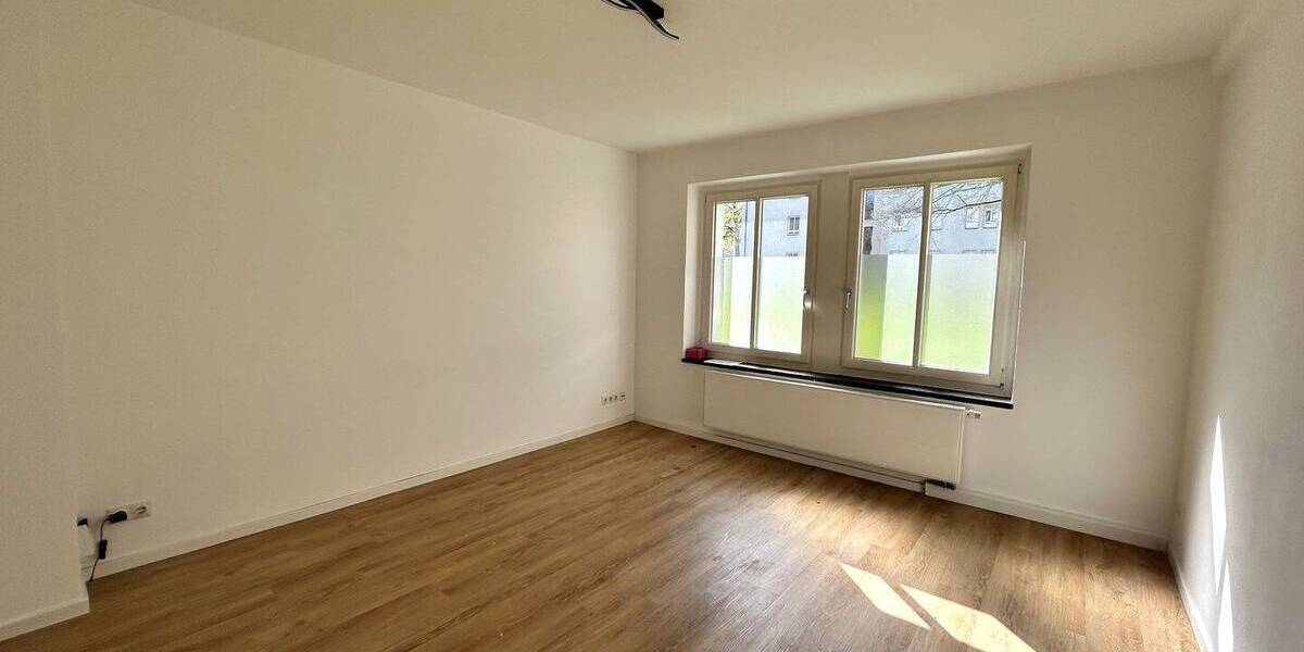 Etagenwohnung Chemnitz Lutherviertel - 2 Zimmer, 52 m&sup2;, 255&euro; | Angebot:26391409