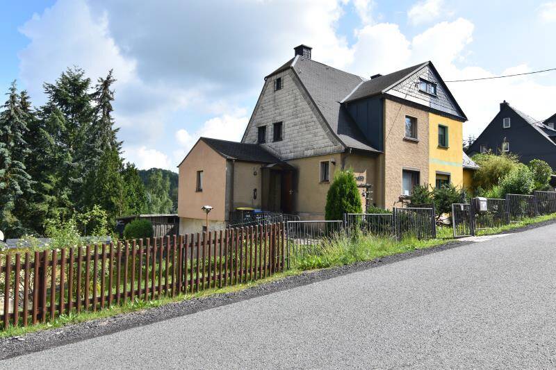 Doppelhaushälfte in Burkhardtsdorf