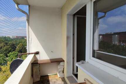 Wohnung zum Kaufen in Chemnitz 45.000 € 68.15 m² 3 zimmer