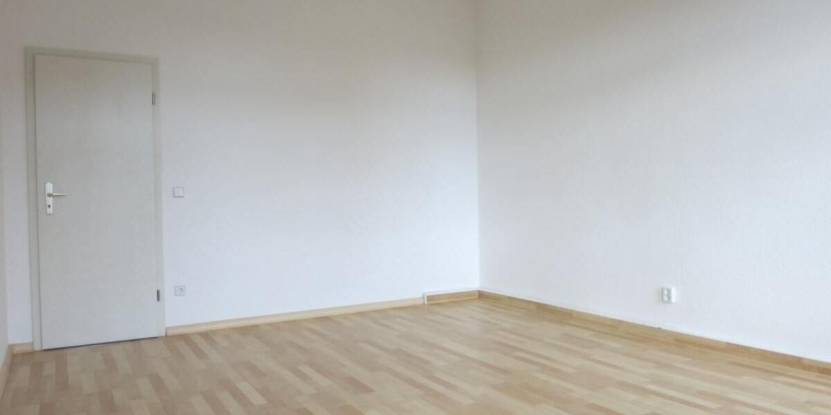 VOLL IM TREND - Wohnung mit Einbauküche und Balkon jetzt KAUFEN anstatt mieten!!! - Etagenwohnung Chemnitz Sonnenberg | Angebot:22181790