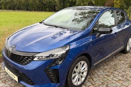 Renault Clio 32.946 km 17.398 &euro; Gersdorf 09355