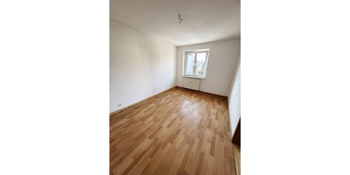 Etagenwohnung Chemnitz Grüna - 2 Zimmer, 48 m&sup2;, 264&euro; | Angebot:25544775