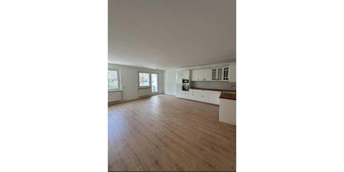 Erdgeschoßwohnung Chemnitz Markersdorf - 3 Zimmer, 68 m&sup2;, 650&euro; | Angebot:26674732