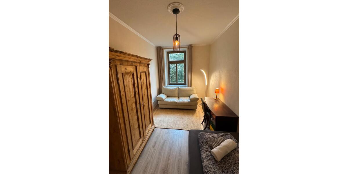 Hochparterre Chemnitz Helbersdorf - 4 Zimmer, 92 m&sup2;, 145.000&euro; | Angebot:26302745