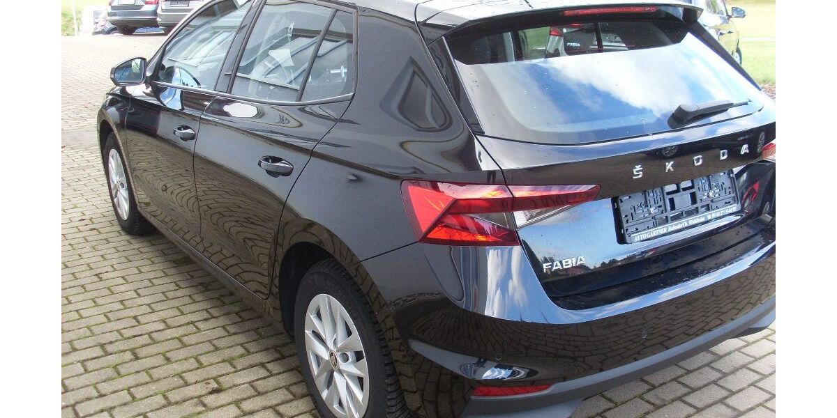 Skoda Fabia 36.000 km 13.900 &euro; Waldheim 04736