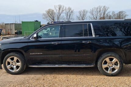 Chevrolet Suburban 46.400 km 39.500 &euro; Geithain 04643