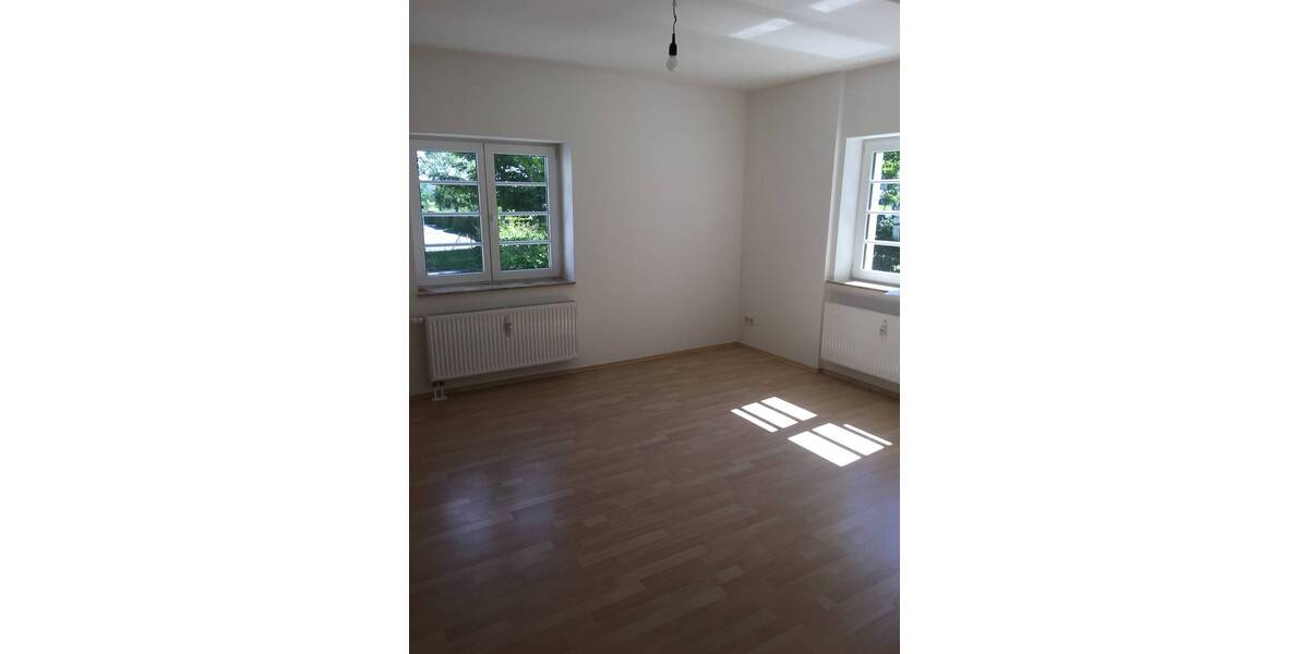 Etagenwohnung Chemnitz Lutherviertel - 1 Zimmer, 43 m&sup2;, 270&euro; | Angebot:26806949