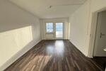 Etagenwohnung Reinsdorf - 6 Zimmer, 112 m&sup2;, 680&euro; | Angebot:24535095