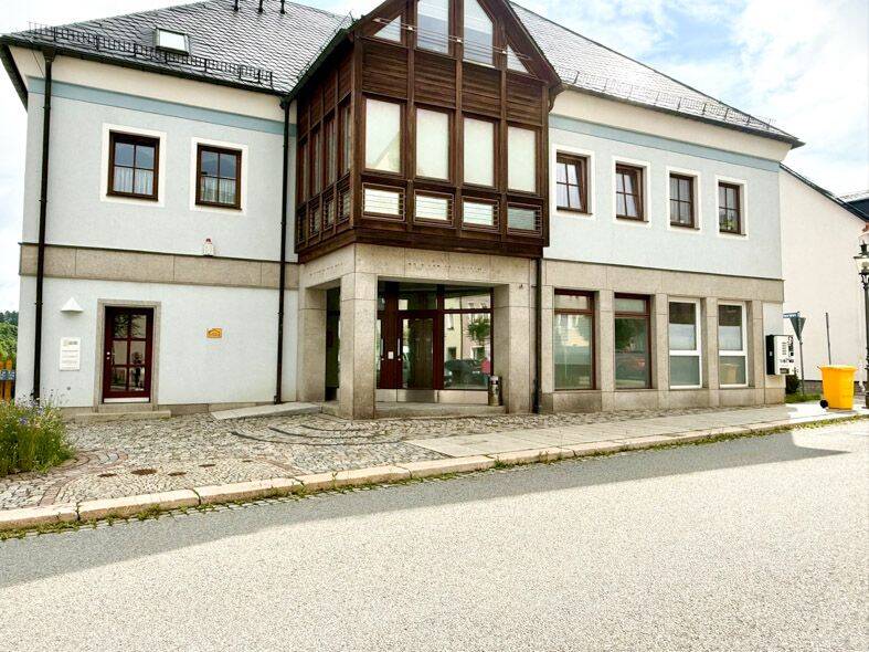 Gewerbeobjekt Elterlein - 6 Zimmer, 344 m&sup2;, 1.100&euro; | Angebot:25688274