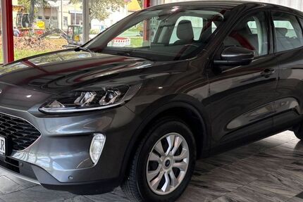 Ford Kuga 58.493 km 24.490 € Geithain 04643