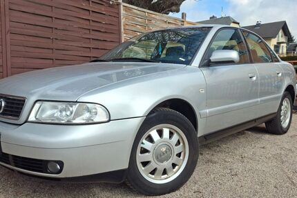 Audi A4 149.950 km 6.490 &euro; Limbach-Oberfrohna 09212