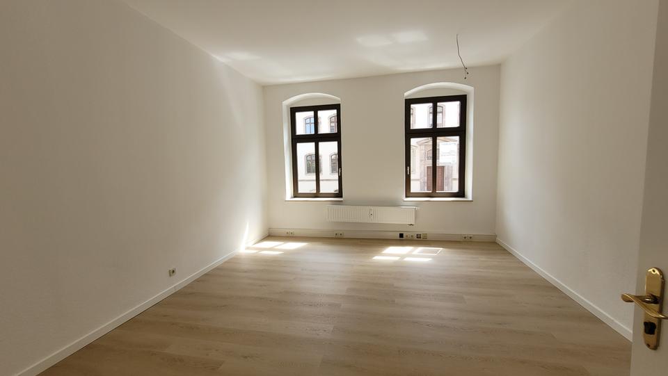 Modernes Kulturhauptstadtbüro in Zentrumsnähe zimmer