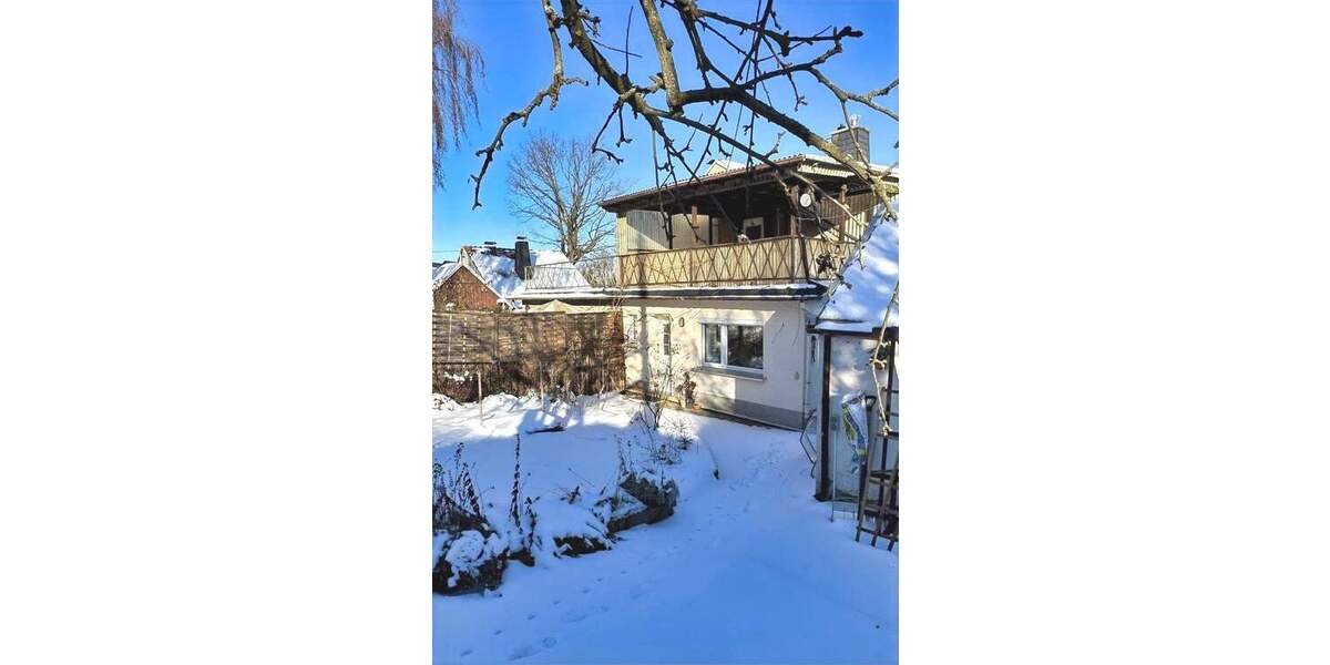 Doppelhaushälfte Oederan - 3 Zimmer, 85 m&sup2;, 142.000&euro; | Angebot:25690432