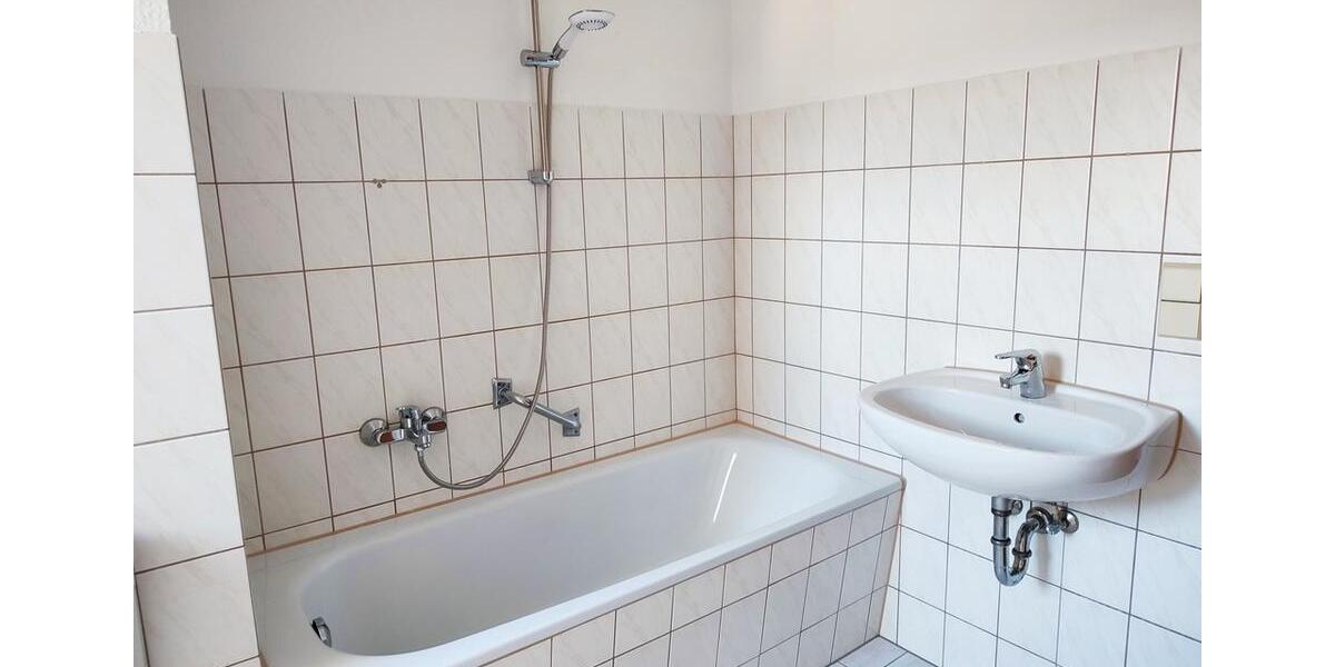 Dachgeschoßwohnung Chemnitz Hilbersdorf - 3 Zimmer, 89 m&sup2;, 490&euro; | Angebot:25794421