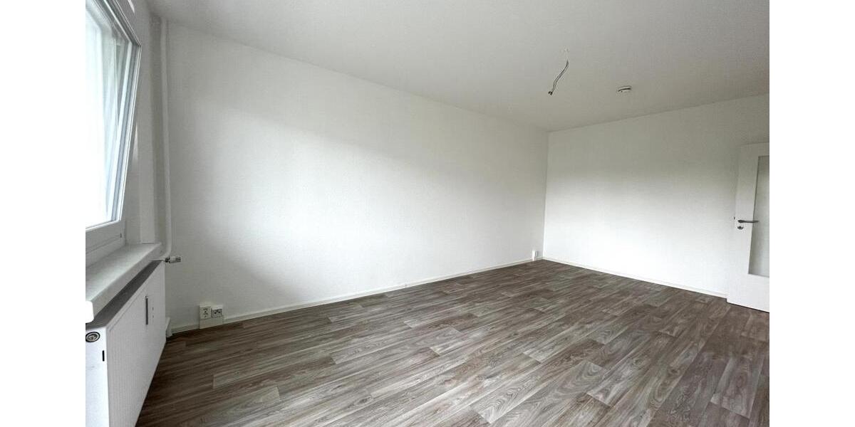 Moderne 2,5-Raumwohnung mit ebenerdiger Dusche und großer Küche zimmer