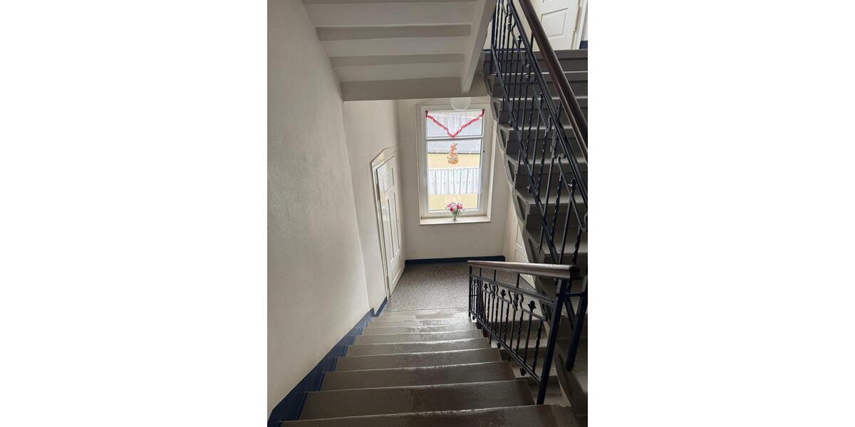 Mehrfamilienhaus in zentraler Lage mit Potenzial für Kapitalanleger! 19 zimmer