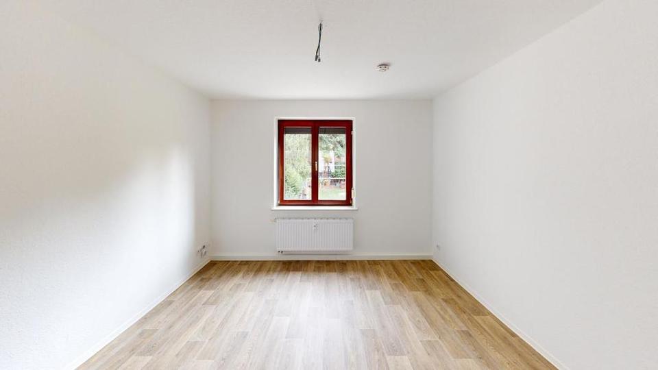 Erdgeschoßwohnung Chemnitz Adelsberg - 2 Zimmer, 52 m&sup2;, 293&euro; | Angebot:26328211