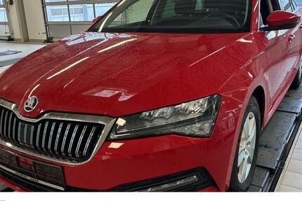 Skoda Superb 33.489 km 22.590 &euro; Bernsdorf 09337