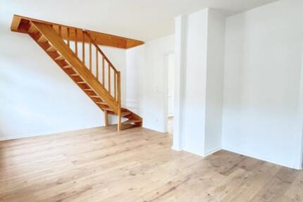 Erstbezug nach Kernsanierung – Moderne Maisonette mit ca. 120 m² Wohnfläche 5 zimmer