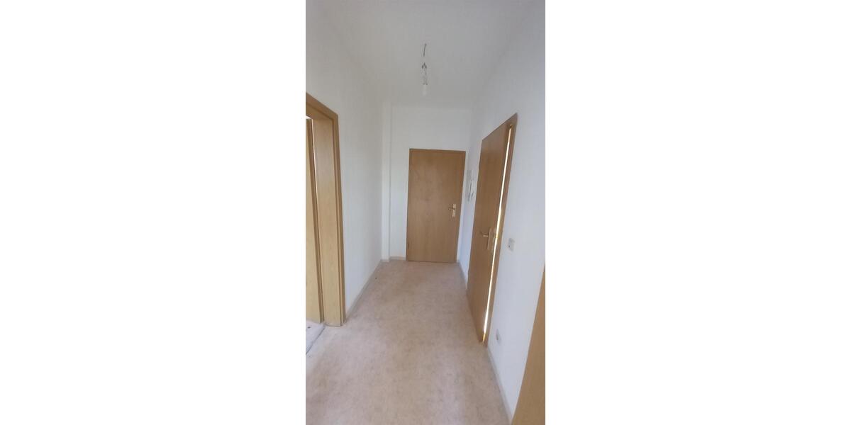 Etagenwohnung Waldheim - 3 Zimmer, 73 m&sup2;, 393&euro; | Angebot:13432383